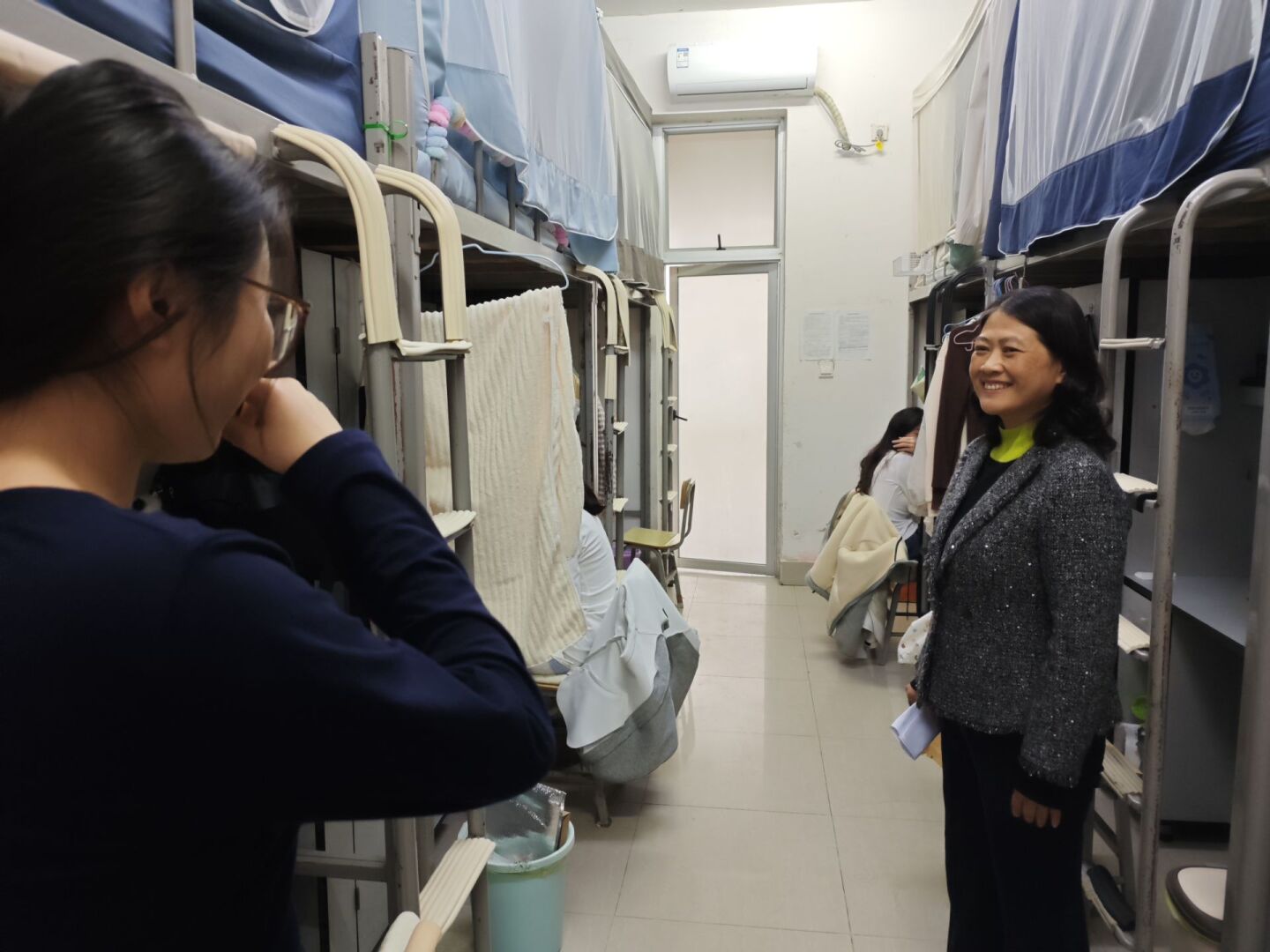 -7673926061003637961.suf