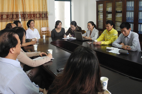 双方就思想政治理论课教学进行交流