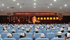 一附院举办2013年“5.12”国际护士节庆祝表彰大会暨新护士授帽仪式