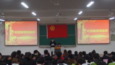 [图文]Beat365中国唯一官方网站人文社科学院第一次团代会、学代会胜利召开