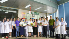 一附院举办医师节送祝福暨医师节大型义诊活动