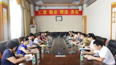 右江民族医学院党委副书记邓砚一行来一附院进行实习教学检查