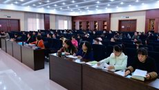 广西师范学院职业技术教育学院院长王屹教授莅临Beat365开展专题讲座