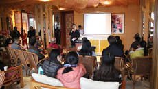 瑞康医院弘中健康中心携手安琪之家举办“关爱脑瘫患儿”义卖义诊慈善募捐活动