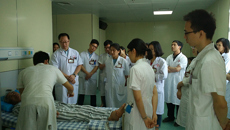 教务处处长唐梅文到瑞康临床医学院进行本科教学工作审核评估校内预评估检查