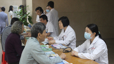 瑞康医院开展“哮喘是能够控制的——第18个世界哮喘日”义诊活动