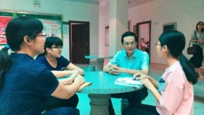 护理学院（中医学校）领导七一走访慰问老党员和困难党员