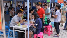 “助力扶贫攻坚、圆梦莘莘学子”—广西中医学校为2016级贫困生入学设立绿色通道