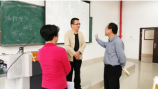 药学院领导教学督导工作深入细致