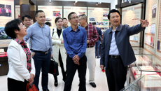 都安瑶族自治县梁锋一行来Beat365调研考察