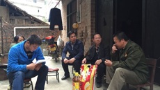 【学习十九大】赛恩斯新医药学院领导班子成员入屯进户调研“一帮一联”贫困户