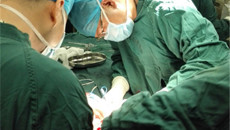 颌面部巨大肿瘤切除，还换了脸！为瑞康医院的专家点赞！