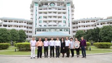 国家中医药管理局医政司就中医药健康养老服务工作到广西重阳老年公寓开展调研