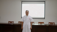 瑞康医院田阳院区开展庆祝医师节宣誓及送蛋糕活动