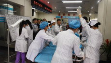 瑞康医院开展重大交通事故医疗应急救援演练