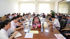 一附院党委召开党务干部座谈会