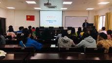 药学院召开2019年研究生考博动员暨就业推进会