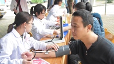 基础医学院开展“雷锋精神传天下，互助暖流漾人心”主题社会志愿服务活动