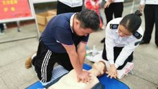 情系社区，关爱健康——Beat365中国唯一官方网站传统保健体育教研室与邕宁区人民医院联合义诊活动