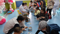 送香囊 玩游戏——瑞康医院儿科的这个“六一”过得有意思