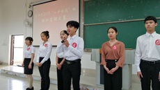 何并文副书记参加药学院简历制作暨模拟应聘大赛