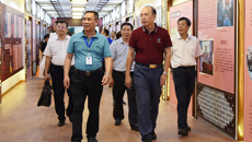 钦州市中医医院院长赵开亮一行到附属瑞康医院参观交流