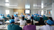 研究生院党委书记黄贵华到附属瑞康医院开展学术讲座及经方查房