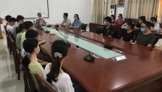 药学院奉建芳院长帮扶就业困难学生