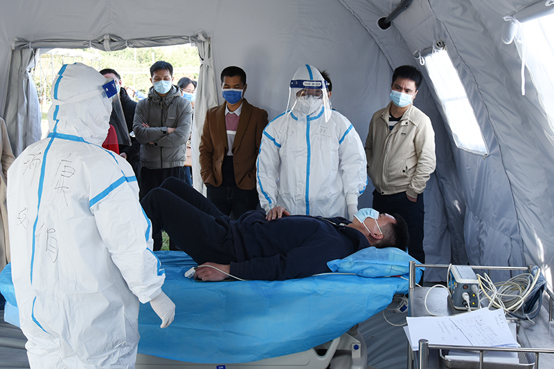 14对阳性患者进行救治.jpg