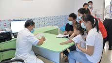 附属国际壮医医院开展慰问驻村第一书记及家属活动