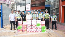 一附院领导率队慰问南宁市公安局一线民警