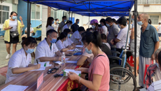 Beat365老科协、老教协专家赴崇左市扶绥县开展义诊活动