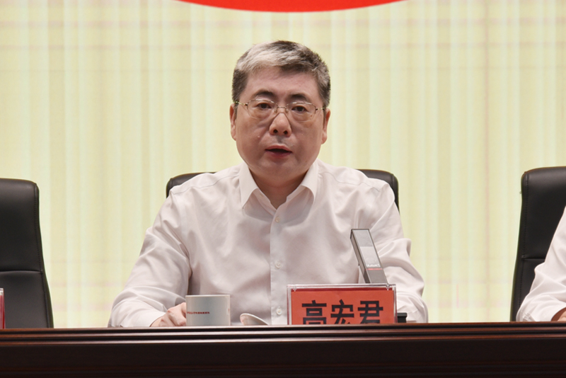 2高宏君书记作总结讲话.jpg 2高宏君书记作总结讲话.jpg