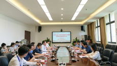 广西科学院医学与健康研究院院长季风到附属国际壮医医院座谈交流