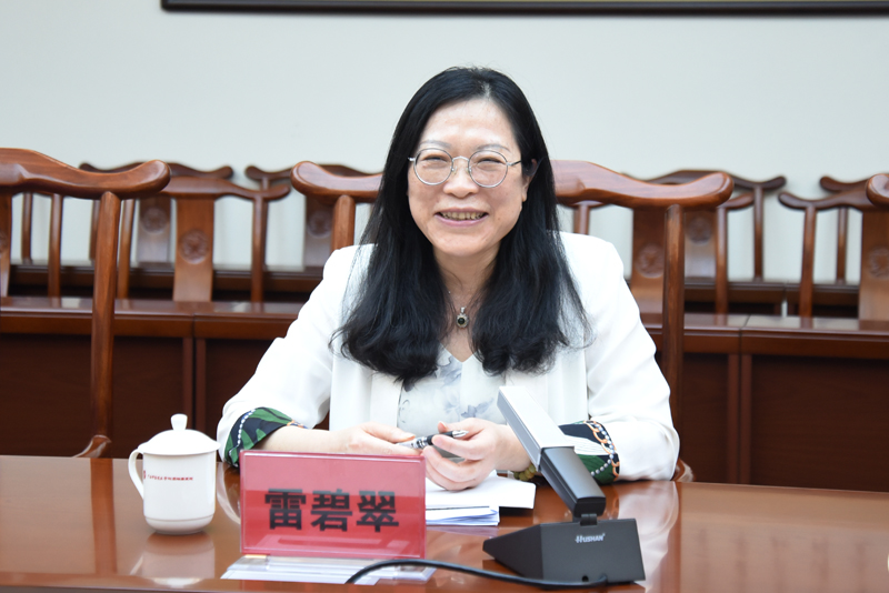 2雷璧翠副会长讲话.jpg 2雷璧翠副会长讲话.jpg