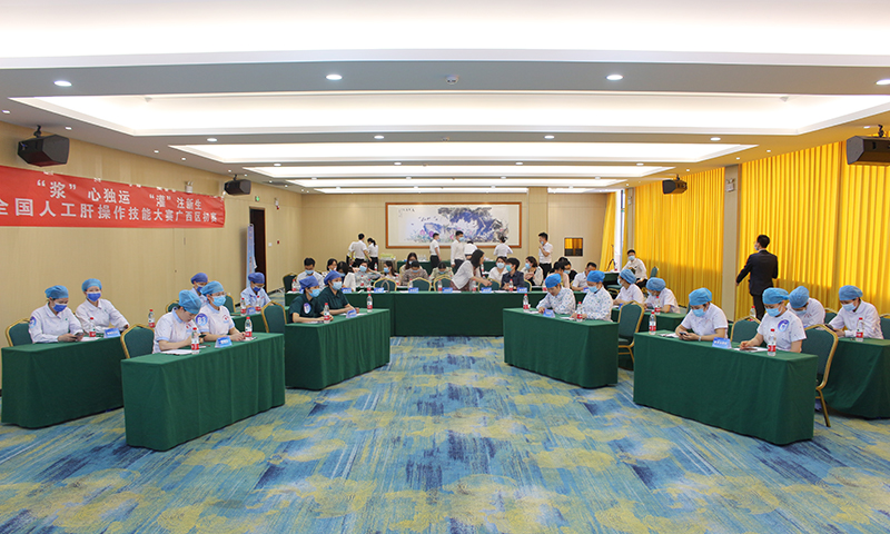 1活动现场.jpg 1活动现场.jpg