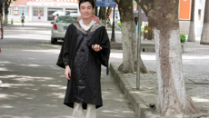 方毅文校友:扎根基层展鸿鹄之志