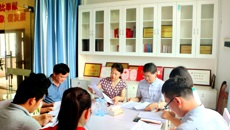 何并文副书记到药学院指导支部建设工作