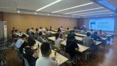 骨伤学院教师教学发展分中心举办“一流课程建设背景下混合式课程的建设与实施”  培训讲座