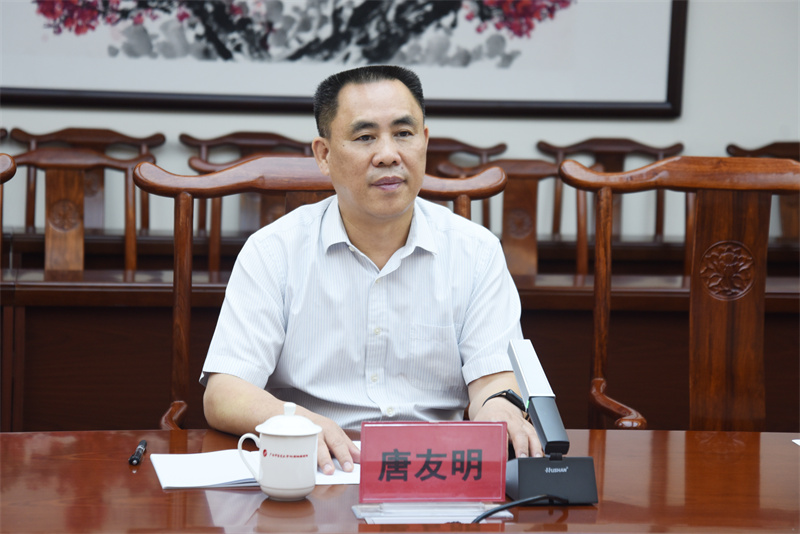 DSC_1983.jpg DSC_1983.jpg