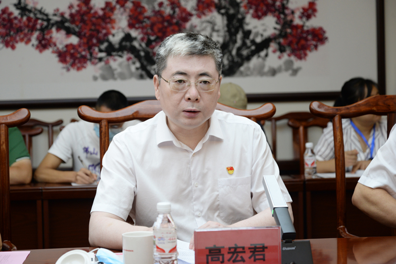 3高宏君书记作湖北.jpg 3高宏君书记作湖北.jpg