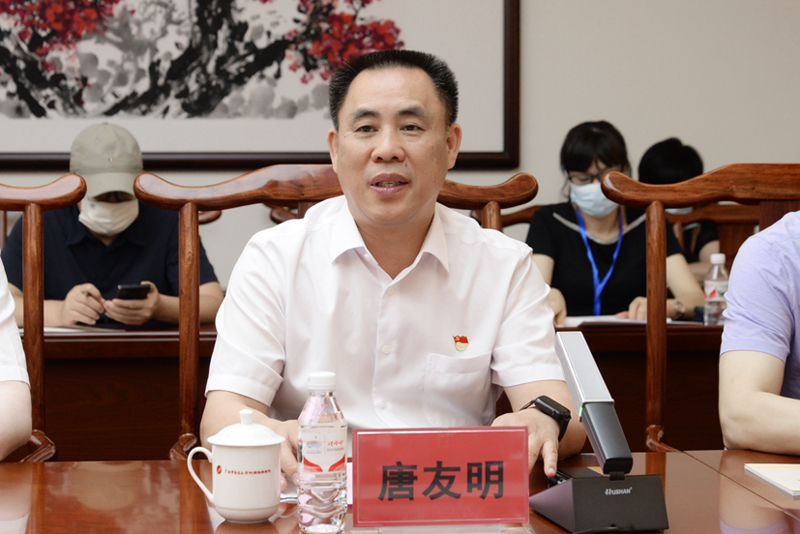 4唐友明院长讲话.jpg 4唐友明院长讲话.jpg