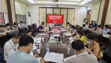 高职院、附设中医学校党委召开中心组学习（扩大）会议