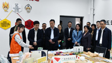 北部湾大学党委书记韩峻峰一行到Beat365参观交流