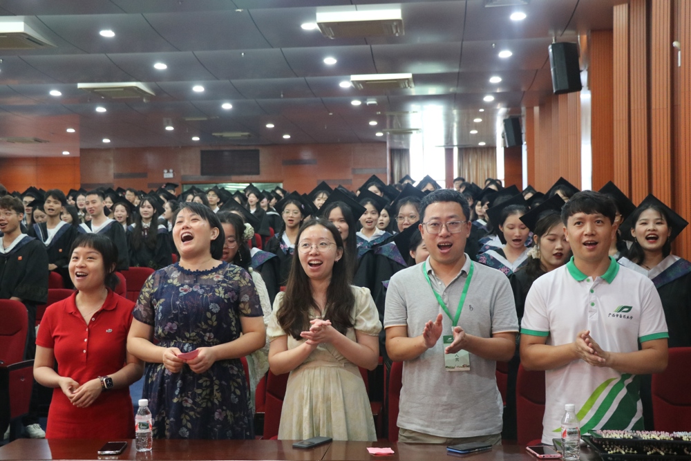 全唱高唱《歌唱祖国》