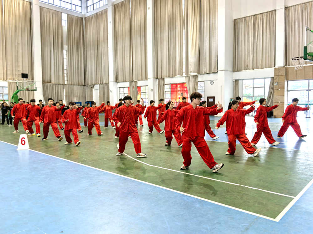 36054f6bb7fa81525859d61e8ced12ab