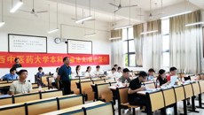 学校开展2025届本科毕业论文（设计）答辩督查工作