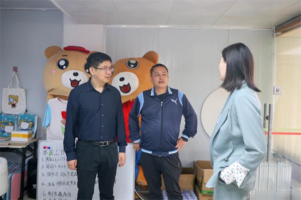 参观易班工作站