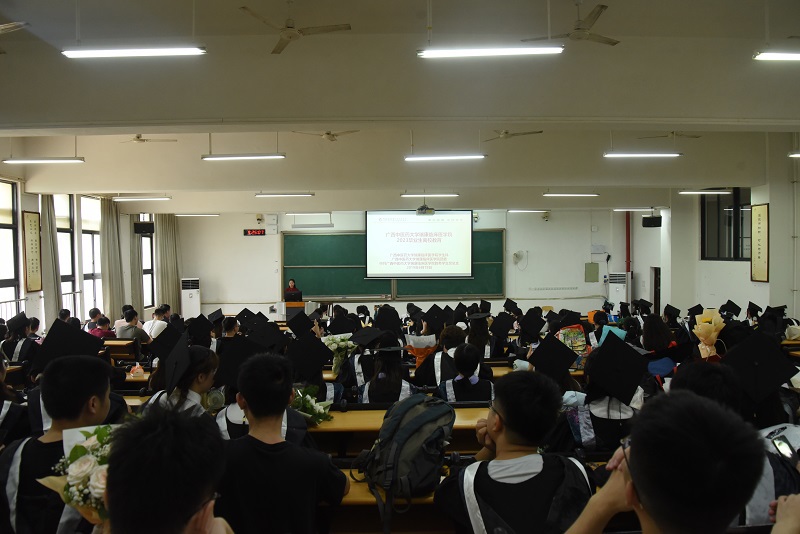 DSC_5565.JPG DSC_5565.JPG