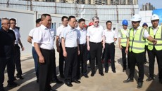 莫锦荣书记莅临附属瑞康医院凤岭南医院建设项目工地调研指导